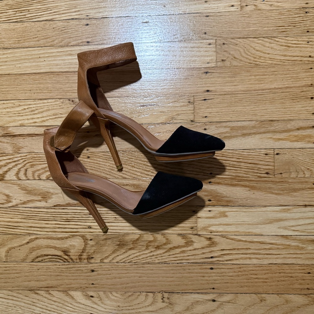 Jeffrey Campbell Black and Tan Heels